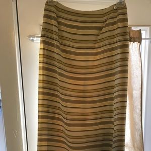Liz Claiborne Collection 100% silk mock wrap skirt